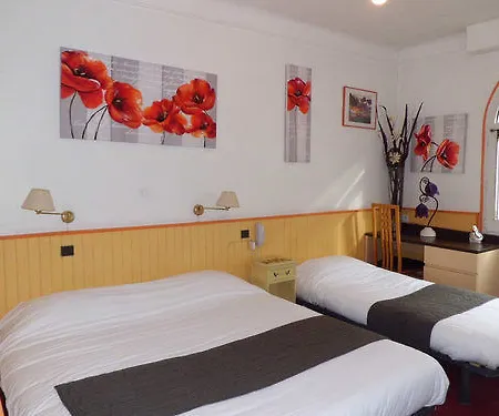 Otel Lutetia 2*