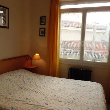 Lutetia Otel 2*
